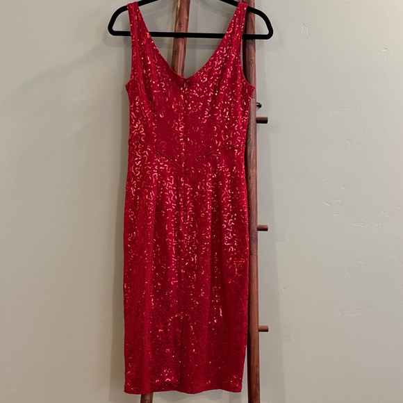 Tatyana Bettie Page Marilyn Red Sequin Dress - Picture 4 of 12